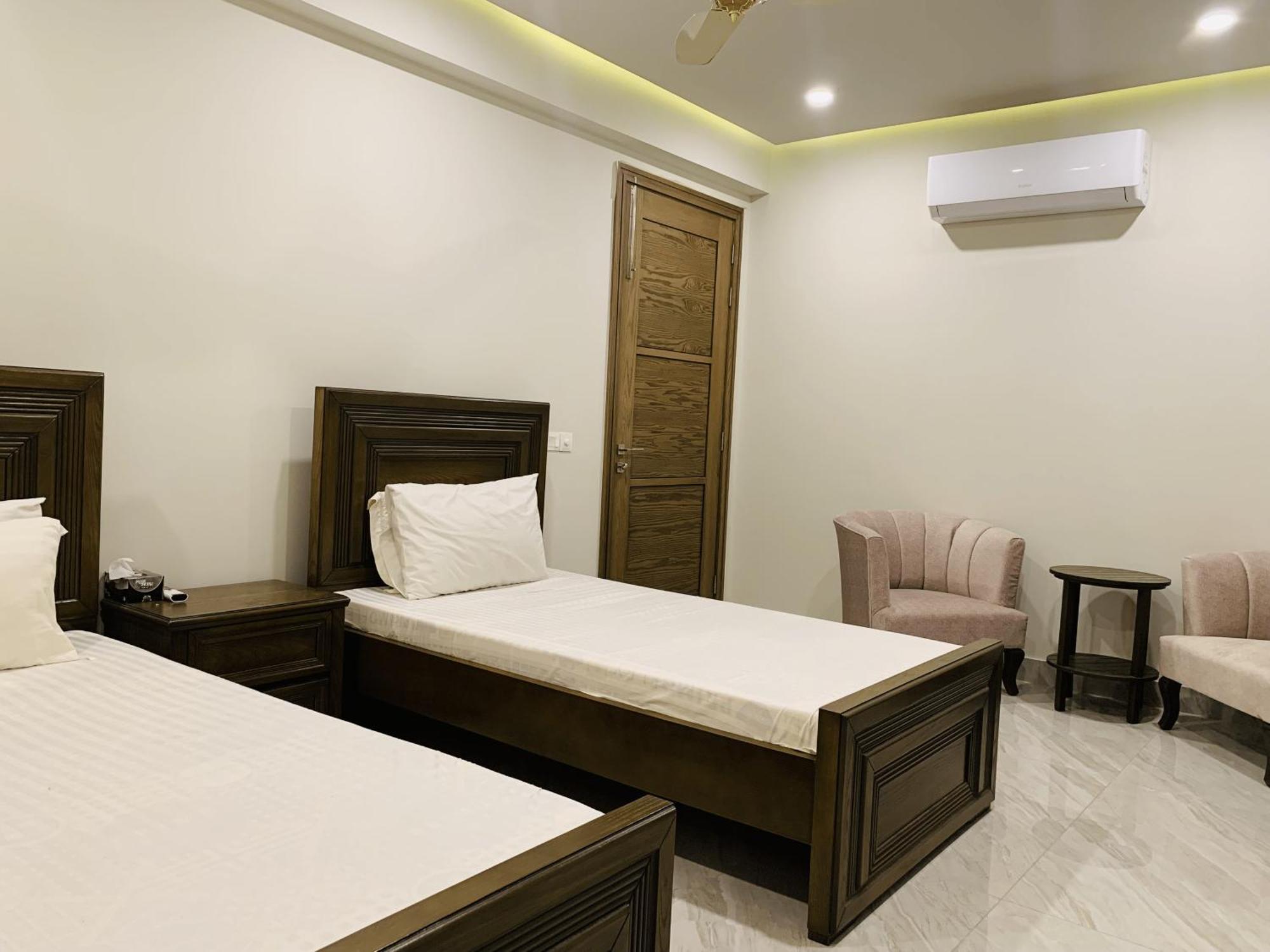 Sigma Lodge Islamabad Exterior photo